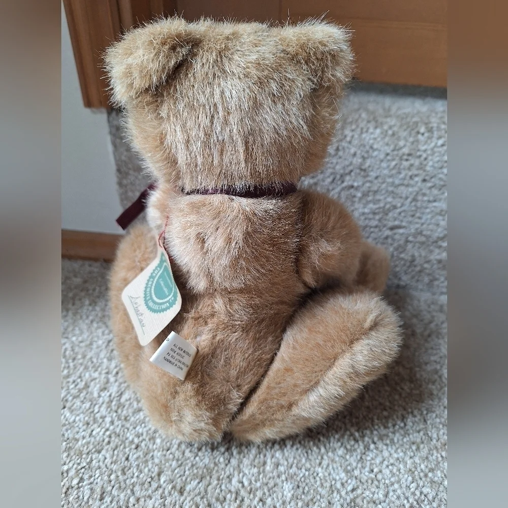Vintage 1990 Sebastian Boyds' Bears Original tag 9.5